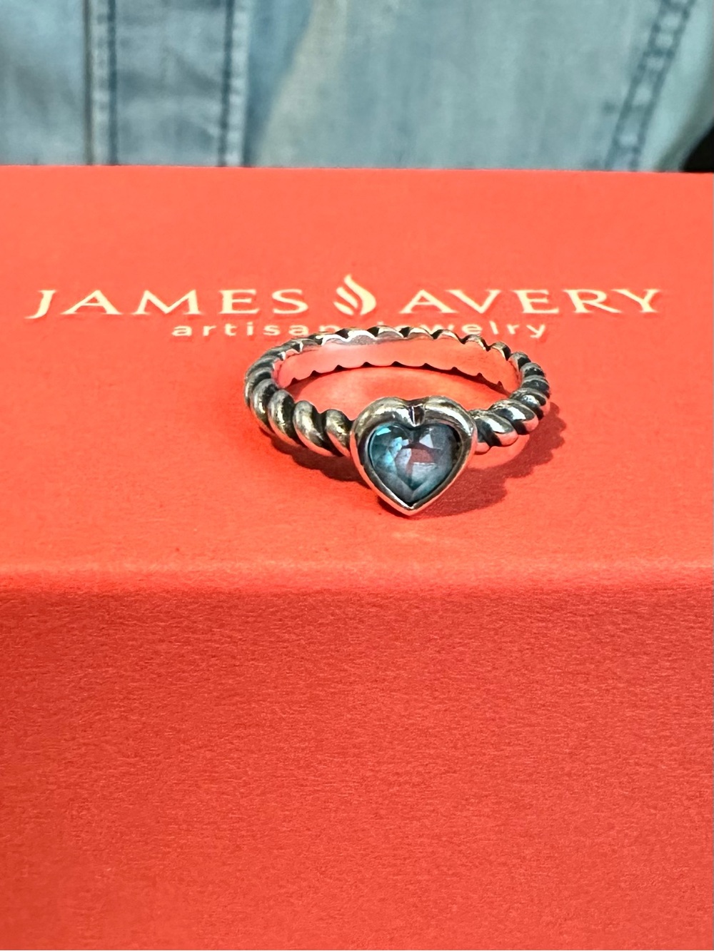 James Avery gemstone twisted heart ring blue topaz 🩵
